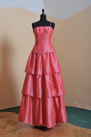 Taftové spoločenské šaty,veľkosť 38-40