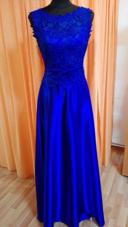 Spoločenské šaty,materiál satén-krajka,veľkosť 38-40